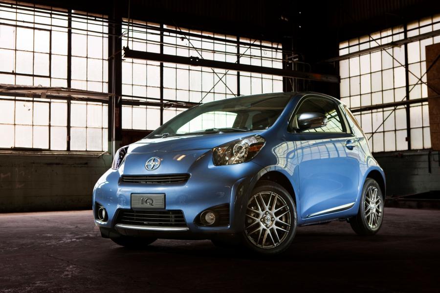  Scion iQ 2012 года  (фото 107 из 128)